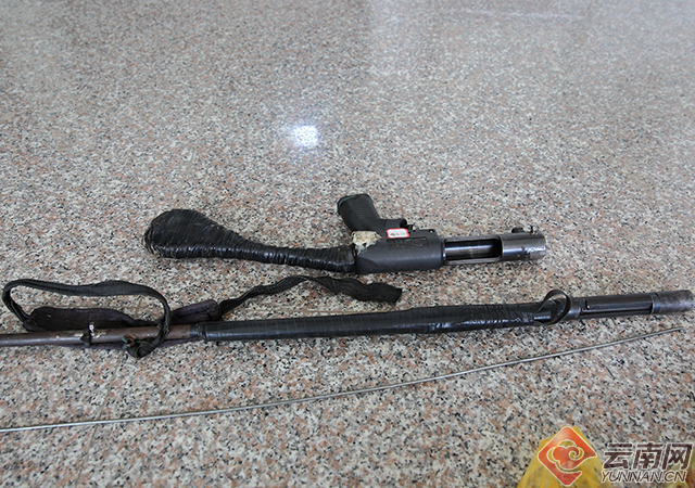 西双版纳:一村民自制射钉枪"组队"上山打猎被查获_云南看点_社会频道_