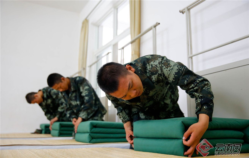 淬炼成钢 "00后"新兵满月"变形记"