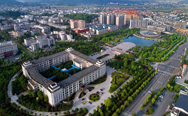 这就是韶山红马