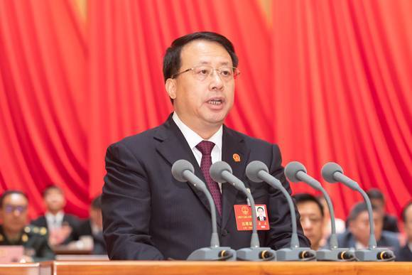 新当选上海市长龚正:把为民造福作为最重要政绩