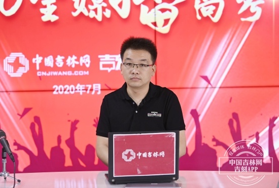 适合才是硬道理在陈宇老师看来,报考哪所学校影响未来发展的广度,读