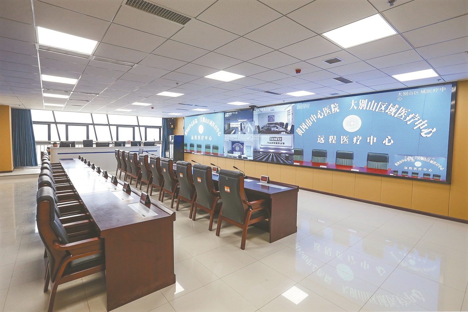 生命至上 为打造"湖北样板"贡献黄冈力量——写在大别山区域医疗中心