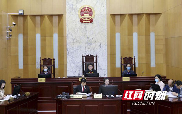 红网时刻10月4日讯(记者 郑涛 通讯员 温海敏)近日,长沙铁路运输法院