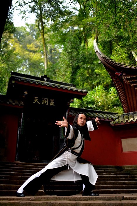 让冷门绝学火起来青城派掌门刘绥滨让全世界再多一亿人学习太极拳