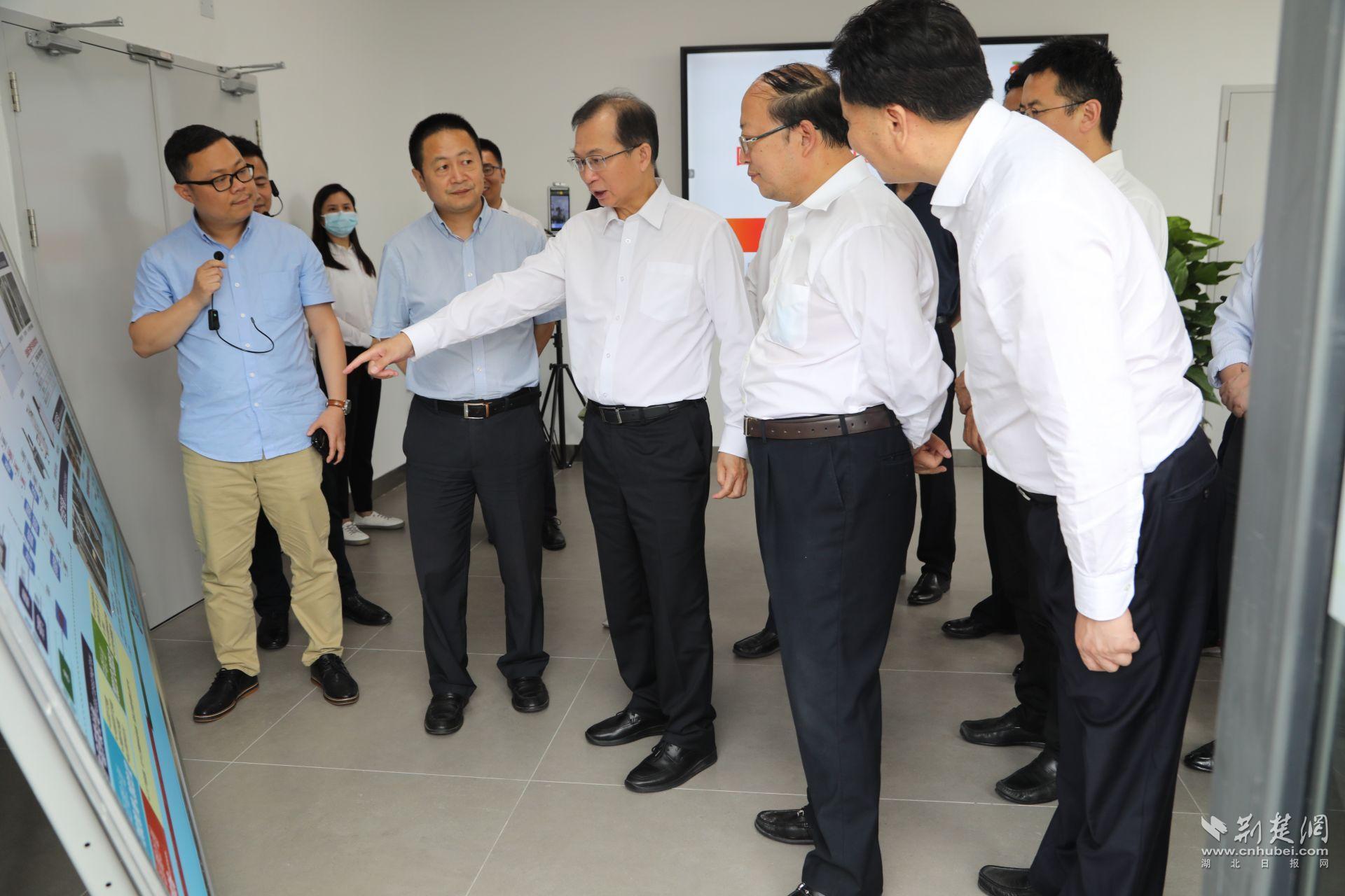 荆楚网(湖北日报网)讯(通讯员彭宇,潘玲)6月20日,武汉市委常委,武汉经