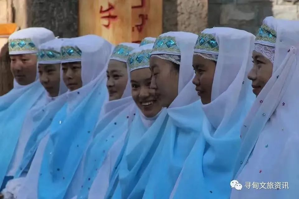 今日关键词:服饰!_云南看点_社会频道_云南网