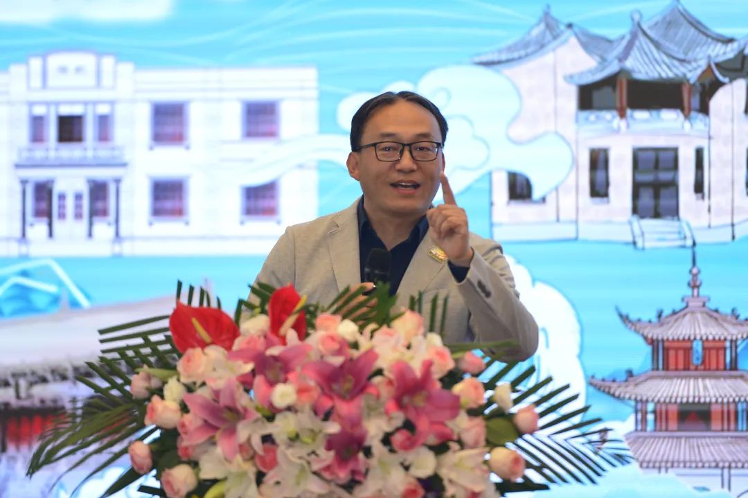 机构和优秀人才投身盘龙文旅产业,盘龙区委副书记,区长高庚向肯德基