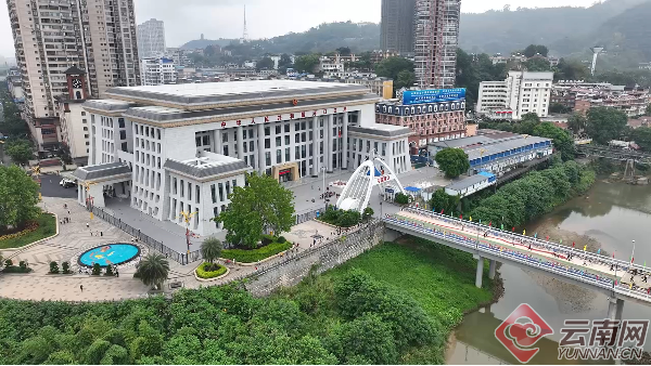 云南河口口岸南溪河联检大楼投入试运行