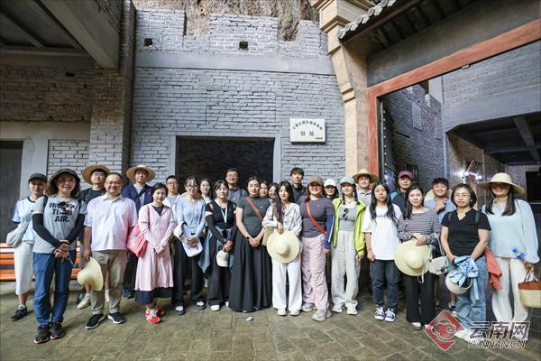 云报传媒集团公司团委组织开展“践行从严治团赓续红色基因”主题团日活动