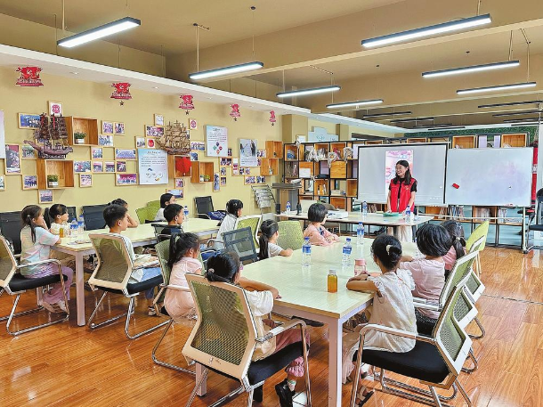 基层党组织发挥优势搭平台、引项目——暑假托管解民忧 学子实践长才干