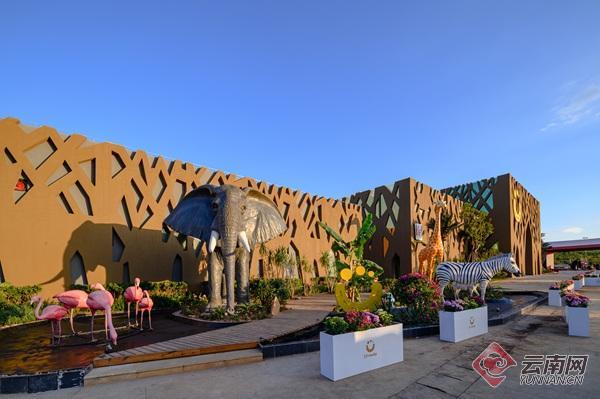 云南省首个“青企驿站”在大板桥服务区落地